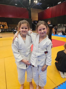 Mladi judoisti iz Judo kluba Ippon Kamnik in Judo kluba Komenda osvojili  7 zlatih kolajn v Velenju (4)